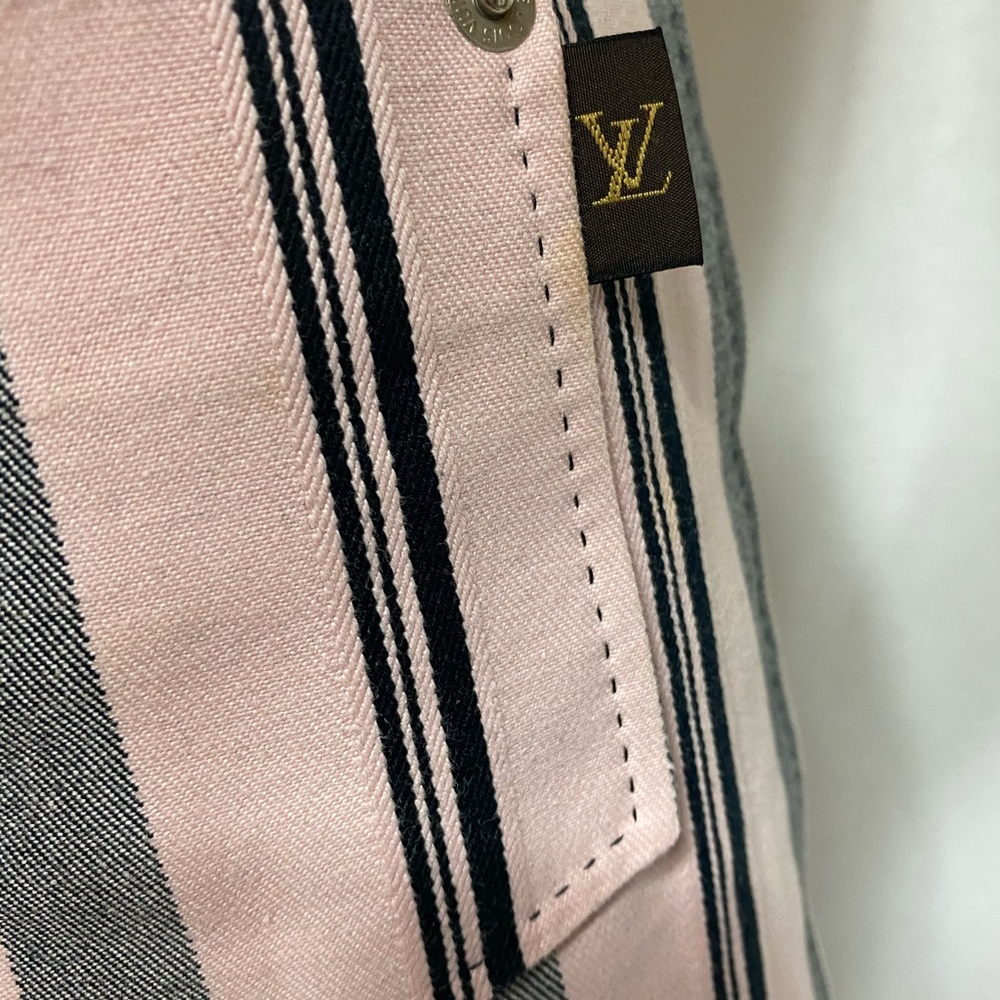 Louis Vuitton skirt size 42